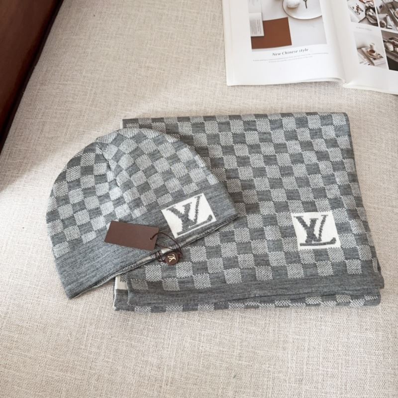 Louis Vuitton Caps Scarfs